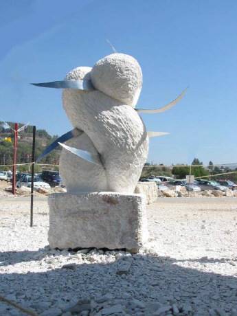 Stone, Piercing hug, 300 cm, 2000
